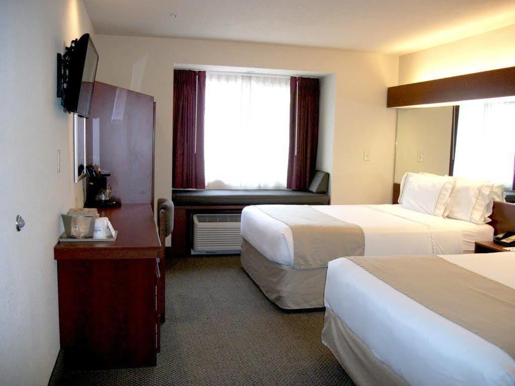 Microtel Inn & Suites By Wyndham Джаспър Екстериор снимка